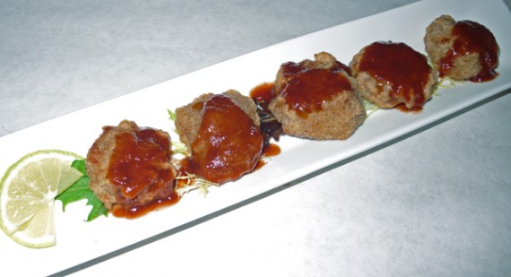 seitan nuggets: fried nugget style seitan. crispy outside and tender inside. served with shojin ketchup. $6.95