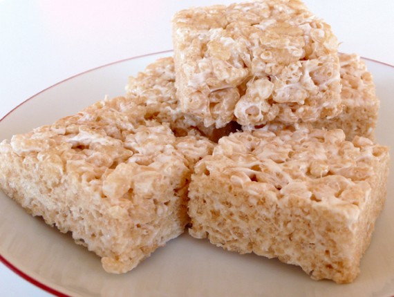 vegan rice krispies treats made with dandies from chicago soy dairy!