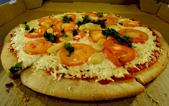 12 inch vegan pizza with daiya, tomato, basil and fresh garlic. $8.99