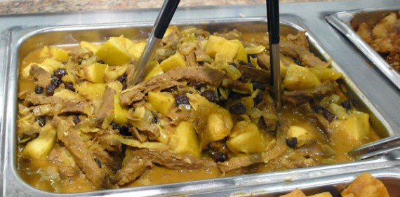vegan curried beef with basil vindaloo using gardein beef strips and basu's masala
