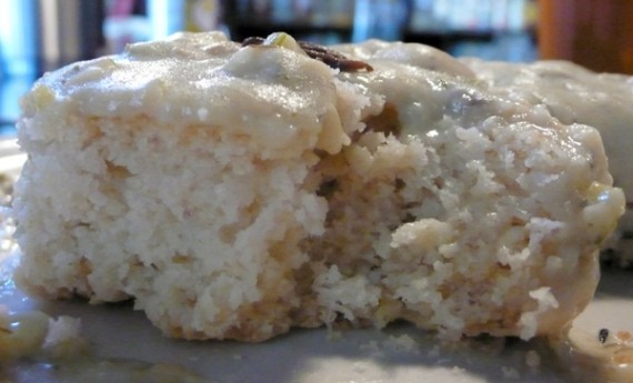 vegan biscuit and gravy at hungry tiger too